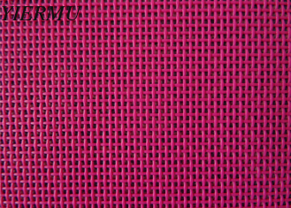 China Supply Red color 1X1 waterproof &amp; Anti-UV outdoor PVC coated mesh fabric, textilenes fabric supplier