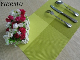 China Reversible Textilene Placemat Tableware Coaster &amp; Placemat supplier
