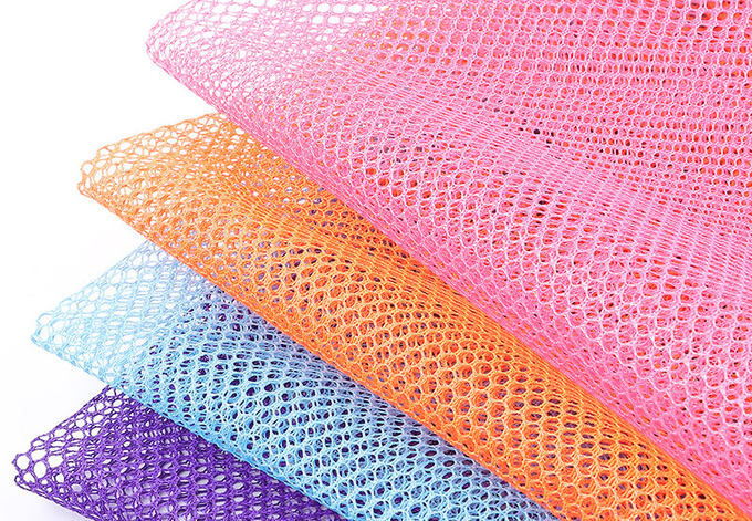 Round hole mesh fabric is warp knitted polyester  filament hexagonal mesh fabric 0